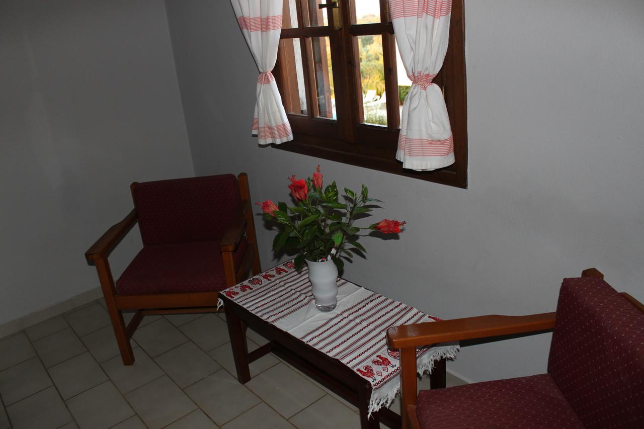 Petros Village Khersónisos Rom bilde